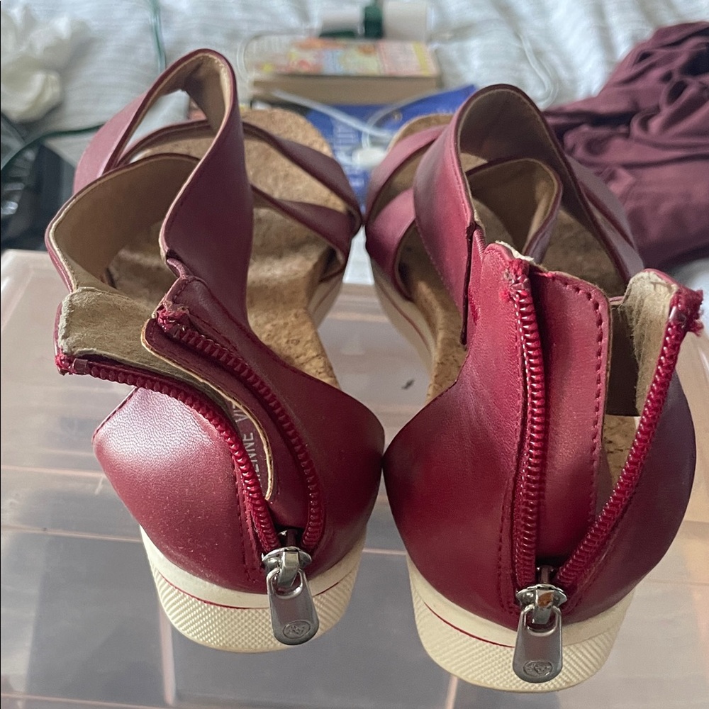 Adrienne Vittadini Burgundy/red. Strappy Cork Wedge Sandals. Worn one time - Picture 2 of 4